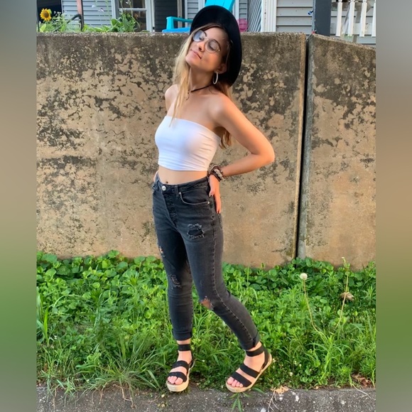 Meet your Posher, Meg - Picture 8 of 9